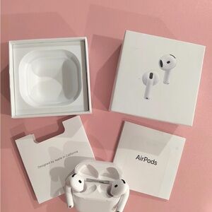 Apple AirPods with White Charging Case